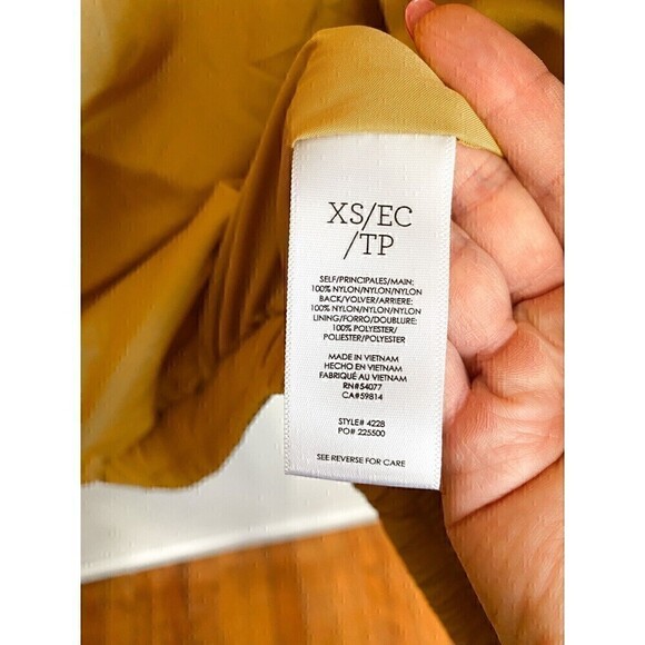 Cabi Puff Piece Style 4228 Acid Yellow Puffer Jacket Women’s XS Asymmetrical - Picture 15 of 16